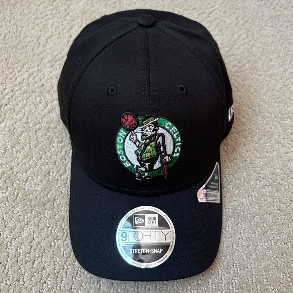 New Era Boston Celtics 9FORTY Black Stretch Snapback Adjustable Hat Cap OSFM NWT - Picture 3 of 6